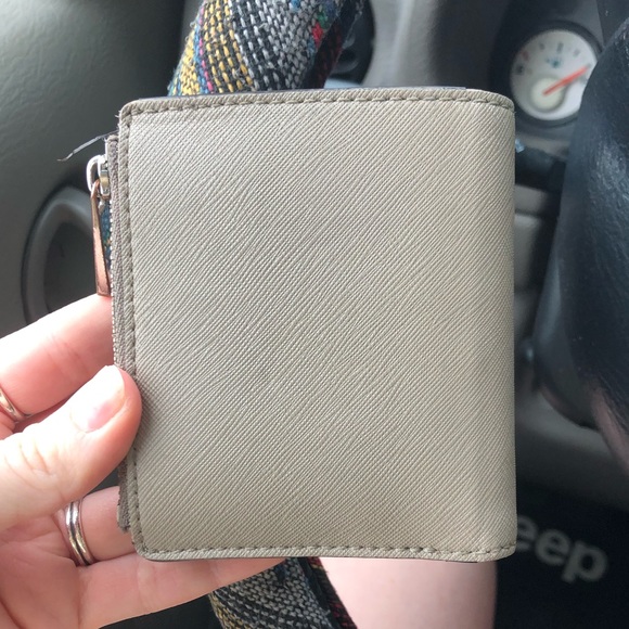 Tory Burch Wallet!!! - Picture 3 of 6